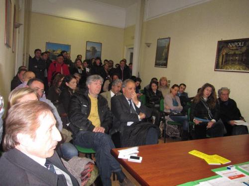 vincenzo-schiavo-incontra-sindaco-de-magistris-in-confesercenti-(23)