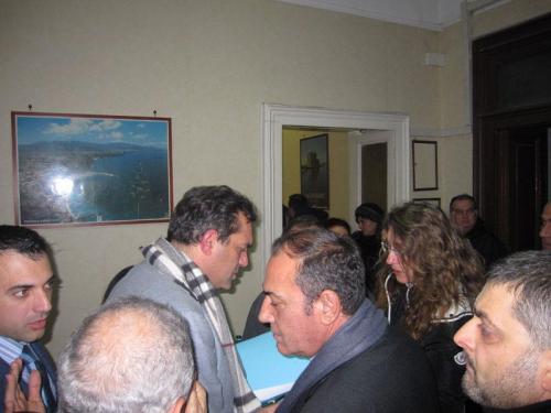 vincenzo-schiavo-incontra-sindaco-de-magistris-in-confesercenti-(28)