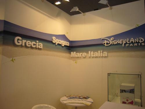 vincenzo-schiavo-tour-operator-neapolis-in-occasione-della-borsa-moditerranea-del-turismo-2010-(1)